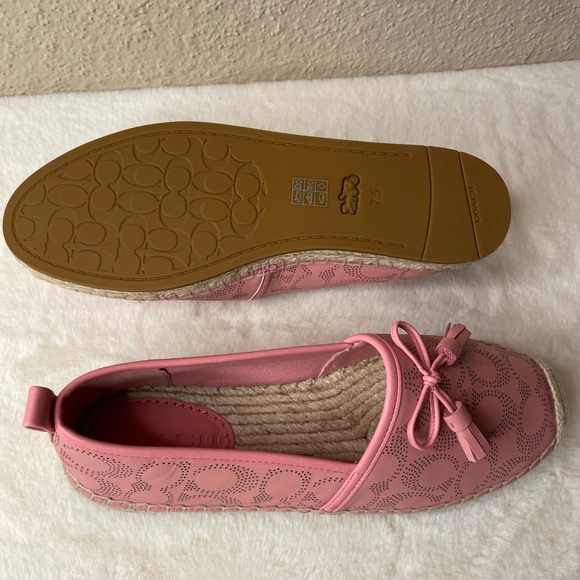 Coach Shoes pink - Picture 1 of 2